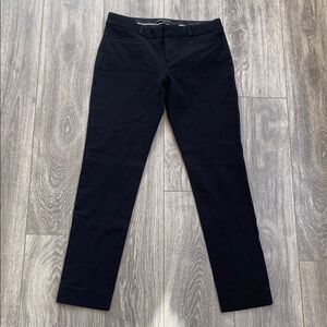 Banana Republic - The Sloan Straight Leg Tailored Trousers in Black - Size 2L